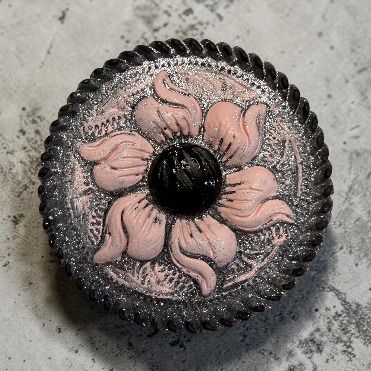 Floral Concho