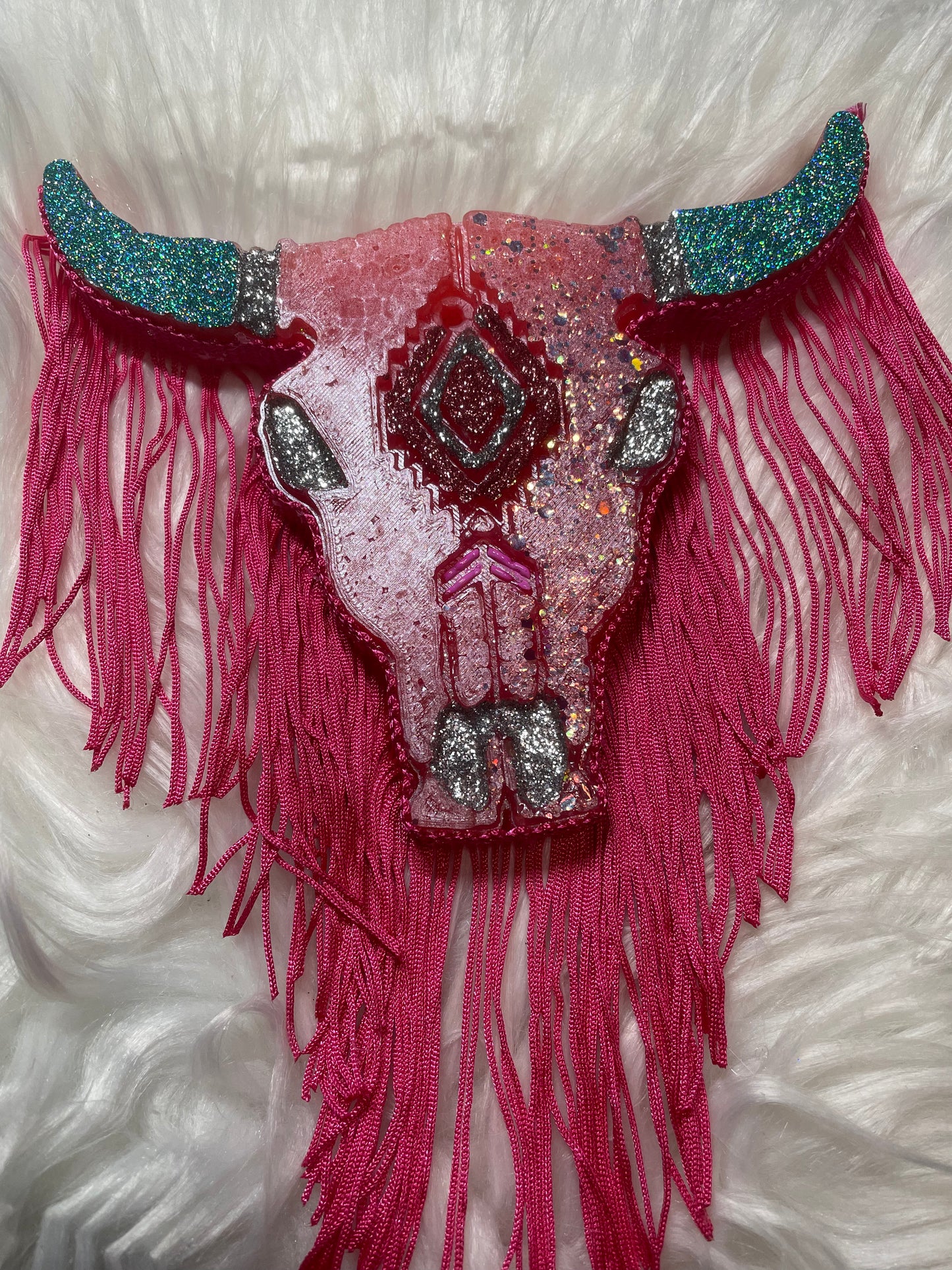 Large fringe longhorn