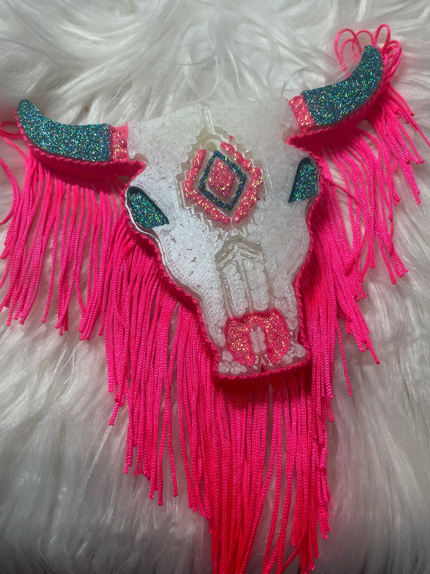 Large fringe longhorn